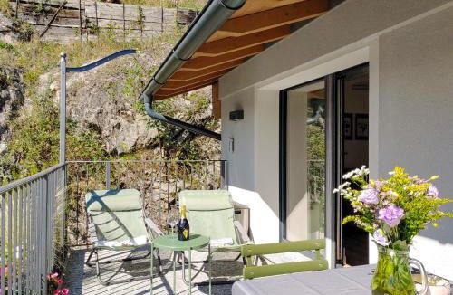 Dascio Apartment | Dascio Salute Ferienwohnung mit Panorama Balkon am See