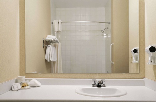 Moose Jaw Hotel | Days Inn by Wyndham Moose Jaw