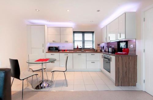 Castle Donington Apartment | DBS Serviced Apartments - The Coach House