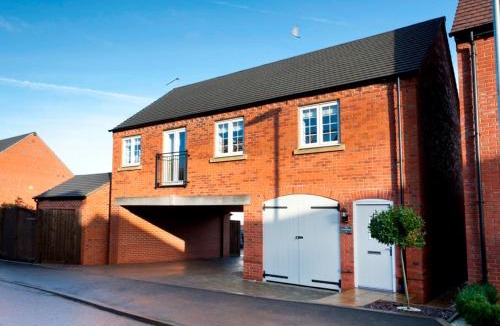 Castle Donington Apartment | DBS Serviced Apartments - The Coach House