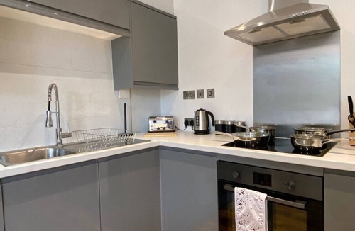 Bedford Apartment | De Parys Premier Lodge 3 in Bedford