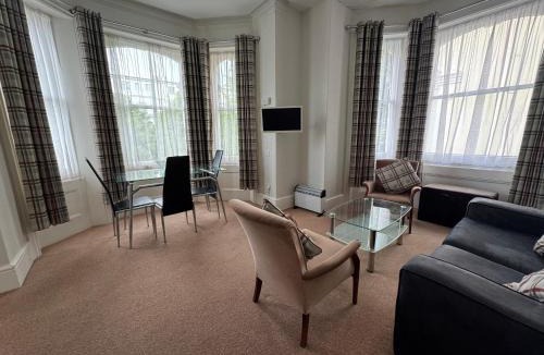 Eastbourne Seafront Apartment | Devonshire House Holiday Flats