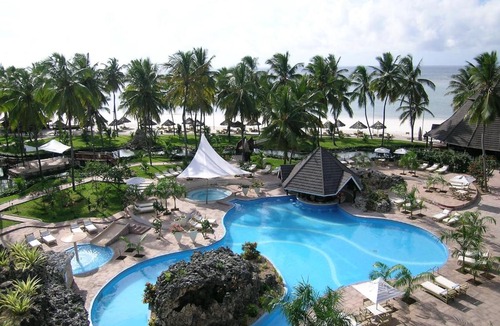 Diani Beach Resort | Diani Reef Beach Resort & Spa - Your Beachfront Bliss Awaits