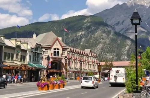 Banff Condo | Don't settle for a tiny hotel room! Your own 2-bed condo sleeps 6 w full kitchen