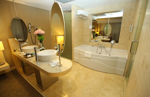 Yenimahalle Hotel | DoubleTree by Hilton Ankara Ankamall