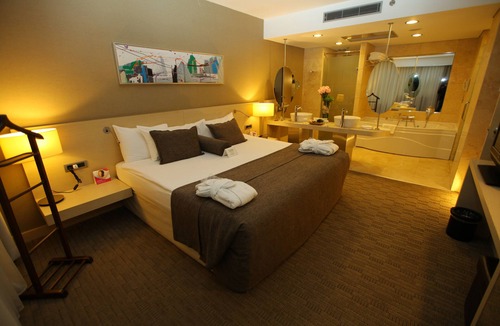 Yenimahalle Hotel | DoubleTree by Hilton Ankara Ankamall
