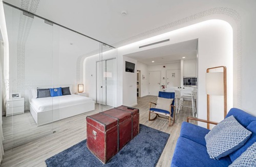 Se Apartment | Drapes Design Apartments 2A Sombra