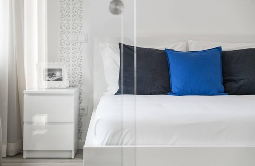 Se Apartment | Drapes Design Apartments 2A Sombra
