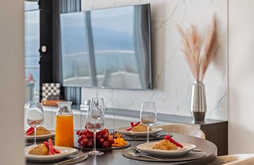 Canico Apartment | Dream by KAAMAH