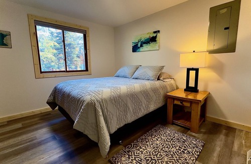 Crosslake House | East Shore Cottage on Cross Lake