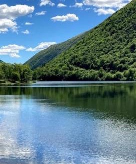Valganna Apartment | Eden Lake "L'Angolino di GIULIO"