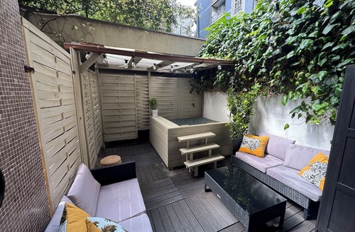 Washington Apartment | Elegant Apartment with Private Garden - Near M4 Metro & Center