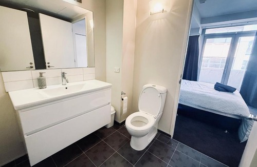 Te Aro Apartment | Elegant City Central Living