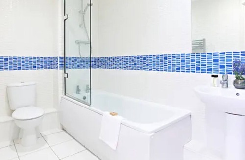 Borehamwood Apartment | Elstree - luxury 2 bedroom, 2 bathroom apartment