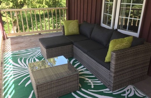 Bongard House | Enjoy the Summertime Beaches, Concerts and Events in Prince Edward County