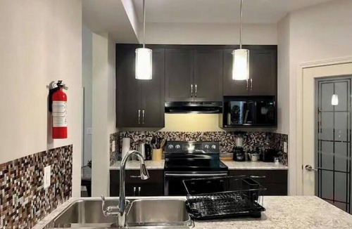 Winnipeg House | Entire home - Roomy 4 bedroom House