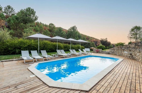 Moimenta da Beira Apartment | Essence Room at The Mill Retreat by PortugalActive