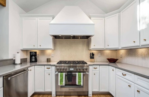 Vail House | Evergreen Escape - Home for 10