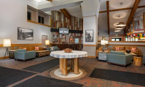 Vail Hotel | Evergreen Lodge at Vail