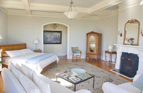 Rockland Bed & Breakfast | Fairholme Manor Inn