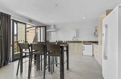 Lowburn House | Falcons Nest