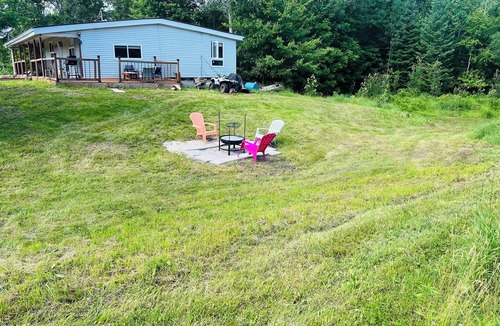 Tudor and Cashel Cottage | Family friendly Beautiful country style 3-bedroom cottage in Gilmour