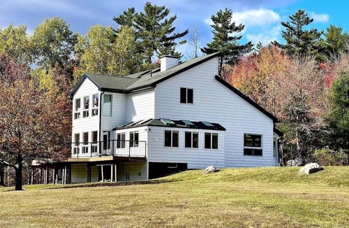 Hunter House | Family Friendly | Hot Tub, Sauna & Sunset Mountain Views