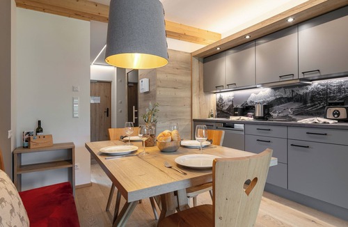 Haus im Ennstal Apartment | Fantastic view with summer card and sauna.