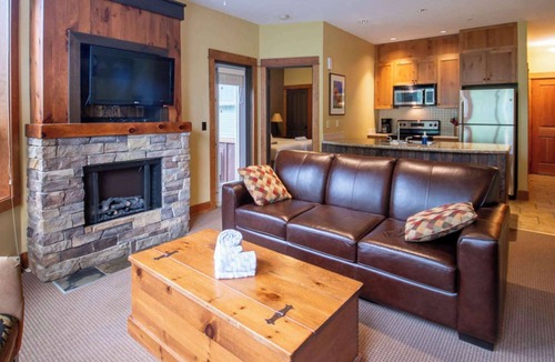 East Kootenay Condo | Fernie - Timberline Lodges Juniper #630