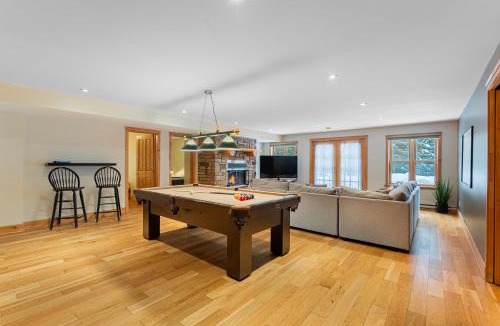 Fiddler Lake Resort Ski Chalet | Fiddler Lake Resort Chalet 48 Deer