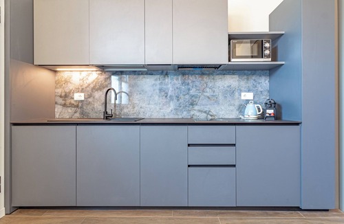 Lissone Apartment | Flower Residence - Appartamento Glicine