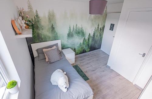Great Houghton House | Forest Home