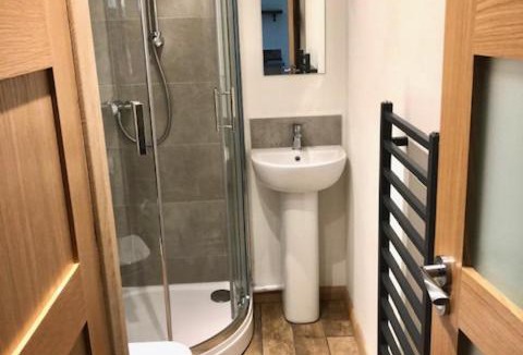 Alfriston Apartment | Foxes Hollow - Woodland Cabin - Alfriston