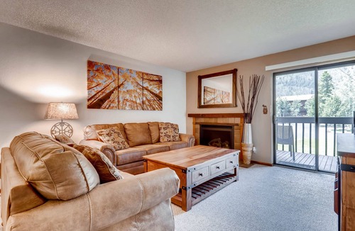 Frisco Condo | Frisco Condo: Pool, Hot Tubs, Ski & Town
