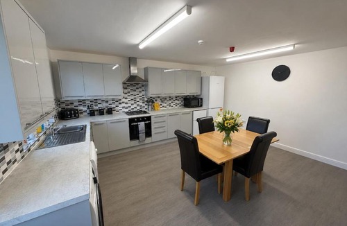 Oadby Apartment | From 45pnpp - Contractors, Relocating, Professionals, Insurance Stays