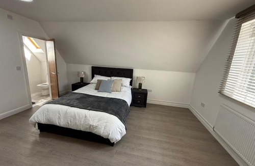 Oadby Apartment | From 45pnpp - Contractors, Relocating, Professionals, Insurance Stays