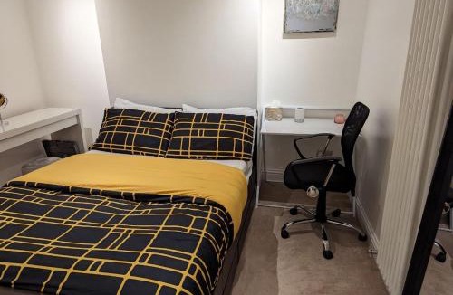 Leyton Apartment | Fully-equipped flat in the city of London.