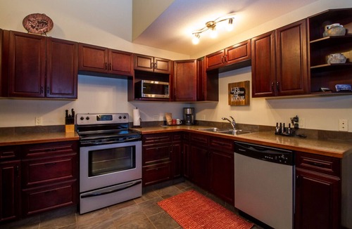 Revelstoke Condo | Give Something Back Retreat by Revelstoke Vacations