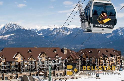 Golden Hotel | Glacier Mountaineer Lodge