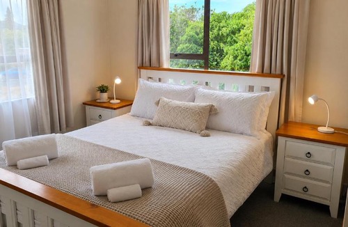 Takaka Hotel | Golden Bay Motel