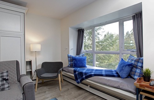 Nordic Estates Condo | 🏘Gorgeous 1 Bedroom Suite🛏Free Parking/Creekside