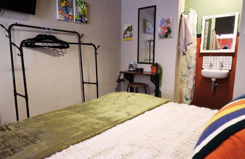 Garsfontein Apartment | Goshen