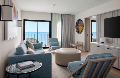 Seven Mile Beach Resort | Grand Cayman Marriott Resort