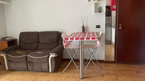 Lesmo Apartment | Grazioso appartamento in residence a due passi dal parco e autodromo di Monza con posto auto