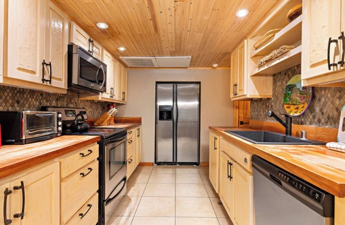 Northeast Santa Fe House | Great Location, Full Comfort, Lots To Love @ Fort Marcy