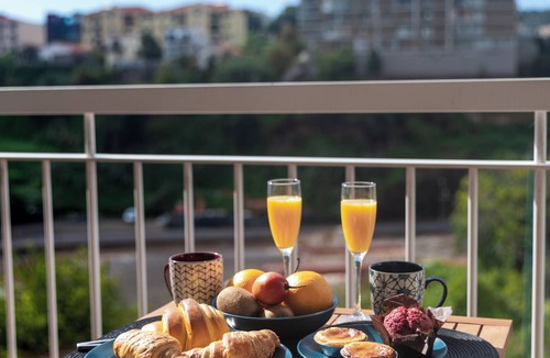 Sao Roque Apartment | Great location with several businesses nearby