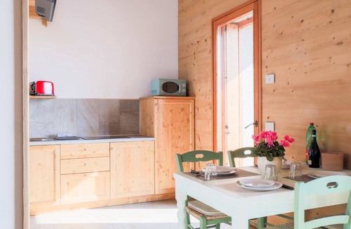 Dervio Ski Chalet | Green Chalet - wonderfull terrace with Jacuzzi and SPA few steps from lake and best trekking