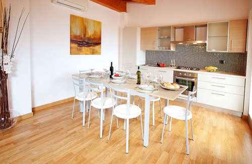 Cadenabbia Apartment | Griante Residence Apartment 9 with pool and spa by Italian Apartments.