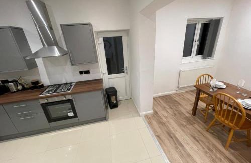 Groby House | Groby Heights