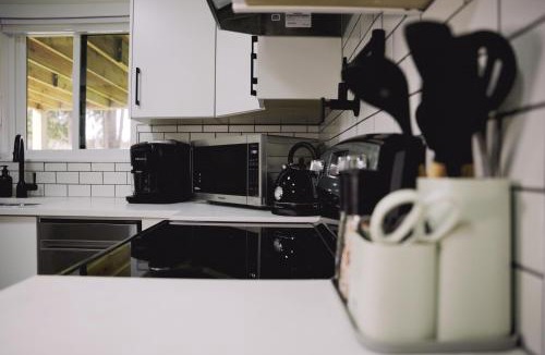 Port Coquitlam House | Guest Suite steps away from parks, trails & transit.